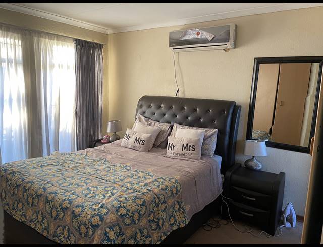 3 BEDROOM FREESTANDING FOR SALE IN SOSHANGUVE DD